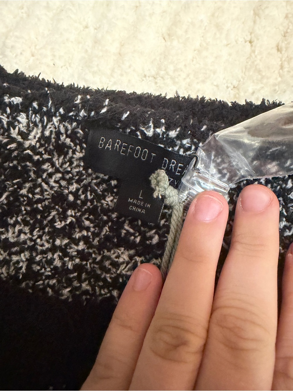 NWT Barefoot dreams black fair isle cozy chic seaside crewneck pullover Large - Picture 3 of 6